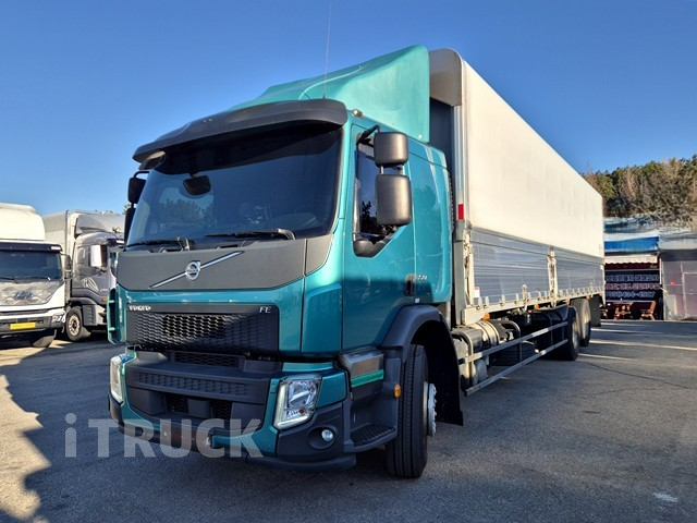 볼보 FE 350 후축 윙바디 9.5톤 오토 - 중고 트럭 매물 이미지