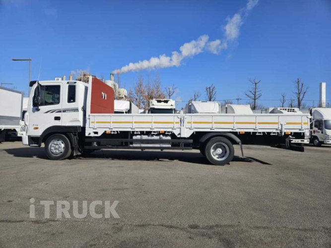 현대 메가트럭 260 단바리 카고 4.5톤 수동 - 중고 트럭 매물 이미지