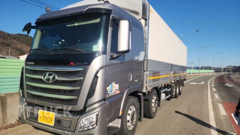 현대 엑시언트 540 앞축 상승윙바디 25톤 오토 - 중고 트럭 매물 이미지