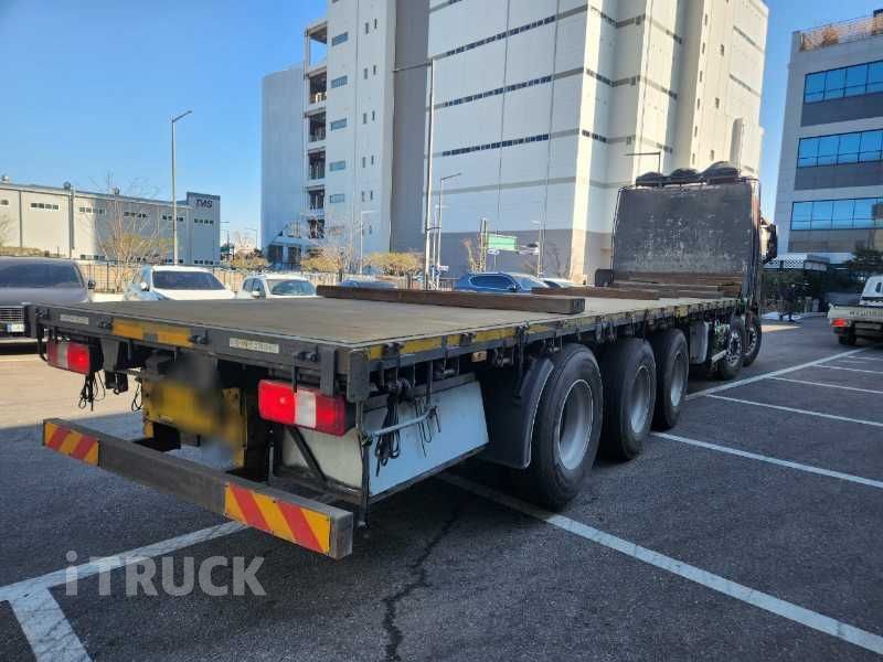 현대 엑시언트 520 후축 카고 25톤 오토 - 중고 트럭 매물 이미지