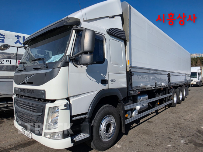 볼보 FM 450 후축 윙바디 25톤 오토 - 중고 트럭 매물 이미지
