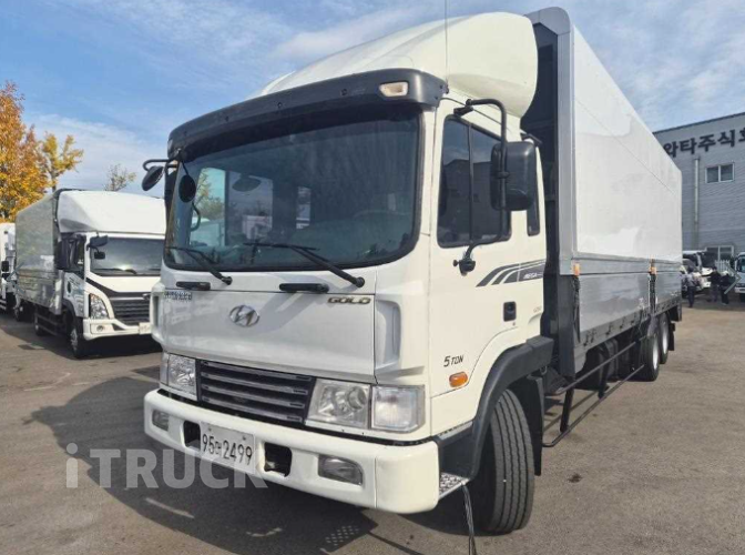 현대 메가트럭 250 후축 윙바디 5톤 수동 - 중고 트럭 매물 이미지