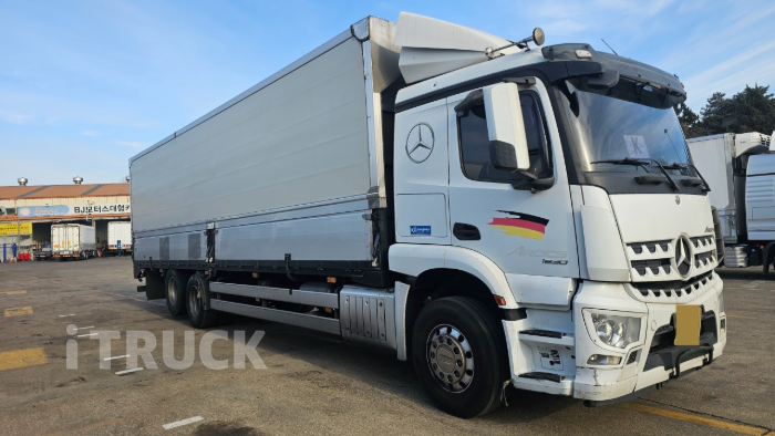 벤츠 아록스 299 후축 윙바디 6.5톤 오토 - 중고 트럭 매물 이미지