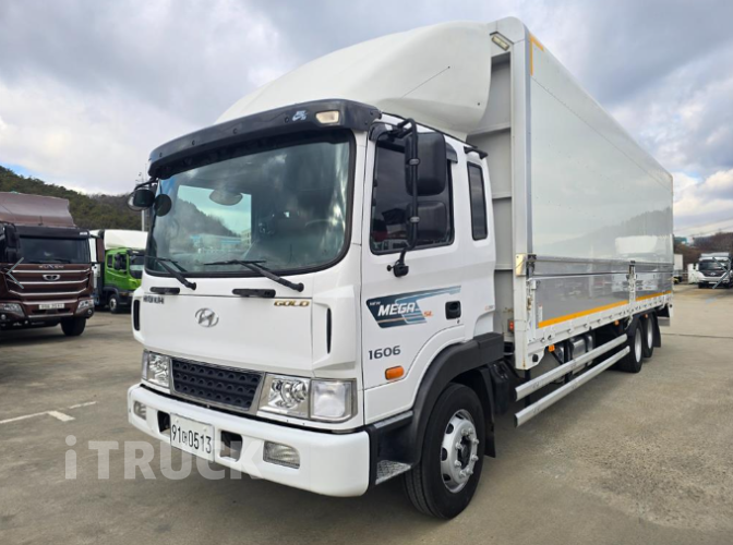 현대 메가트럭 280 후축 윙바디 5톤 수동 - 중고 트럭 매물 이미지