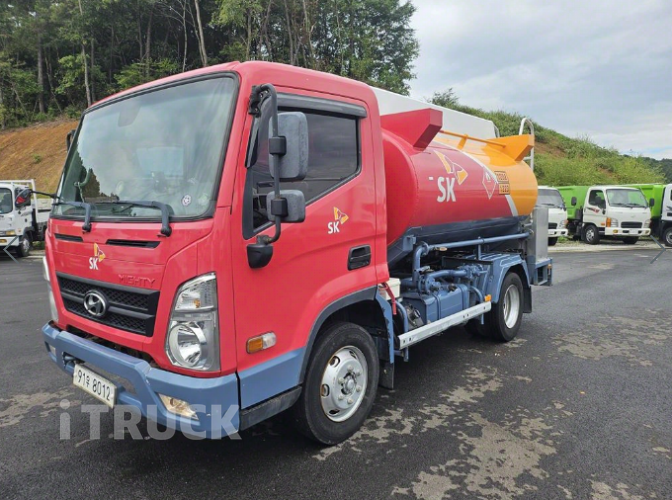 현대 탱크로리 올뉴마이티 알탱크 5,000L 수동 - 중고 트럭 매물 이미지