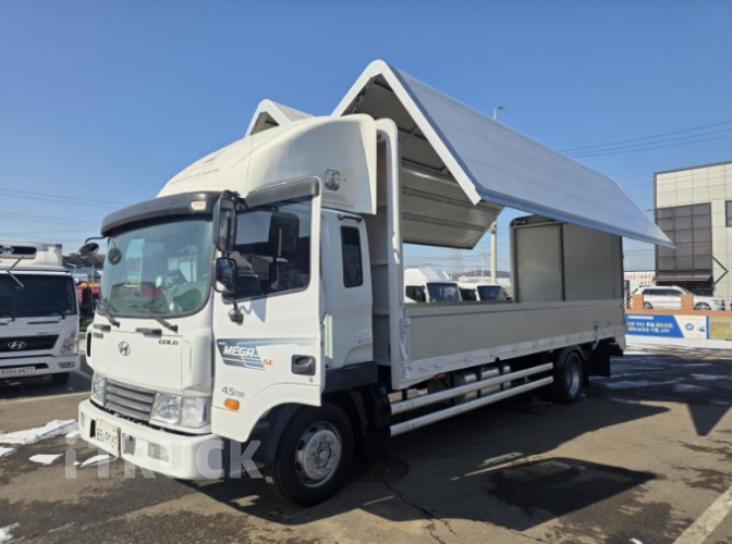 현대 메가트럭 280 단바리 윙바디 5톤 수동 - 중고 트럭 매물 이미지