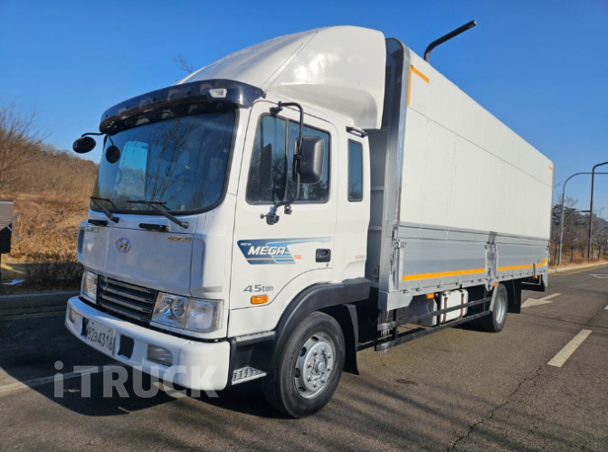 현대 메가트럭 260 단바리 윙바디 5톤 수동 - 중고 트럭 매물 이미지