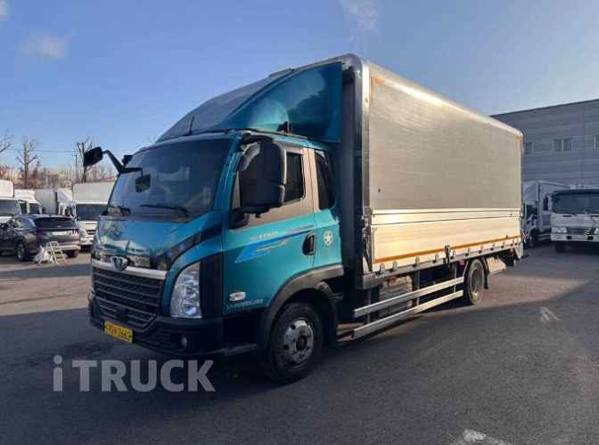 타타대우 더쎈 4톤 윙바디 슬리퍼캡(더블캡, 크루캡) - 중고 트럭 매물 이미지