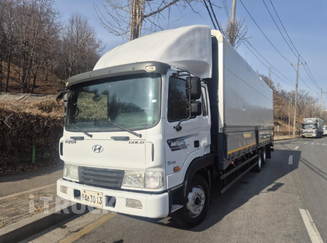 현대 메가트럭 270 후축 윙바디 5톤 수동 - 중고 트럭 매물 이미지