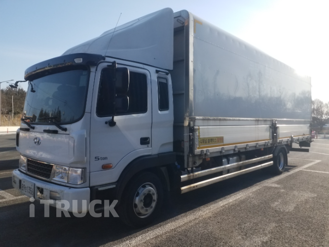 현대 메가트럭 280 단바리 윙바디 5톤 수동 - 중고 트럭 매물 이미지