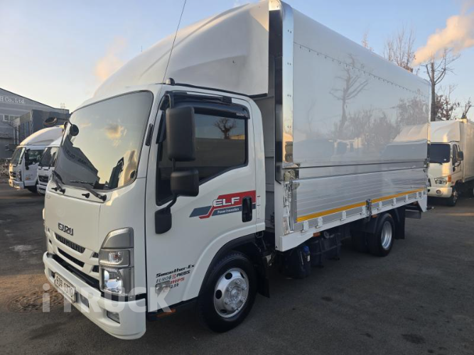 이스즈 엘프 2.5톤 윙바디 데이캡(슈퍼캡, 킹캡) - 중고 트럭 매물 이미지