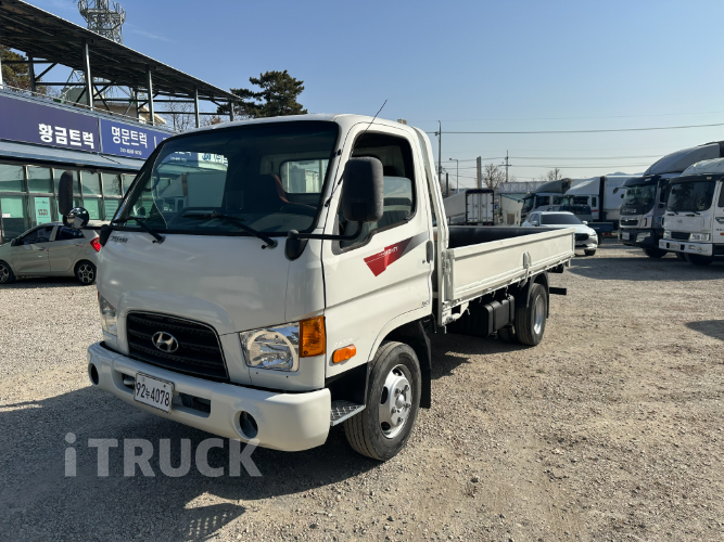 현대 이마이티 2.5톤 광폭 카고 - 중고 트럭 매물 이미지