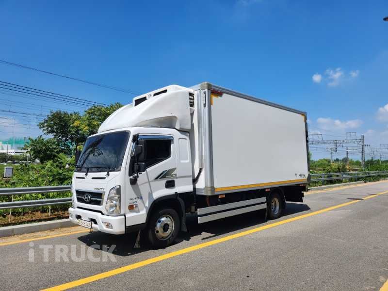 현대 올뉴마이티 3.9톤 광폭 냉장탑 조르다 - 중고 트럭 매물 이미지