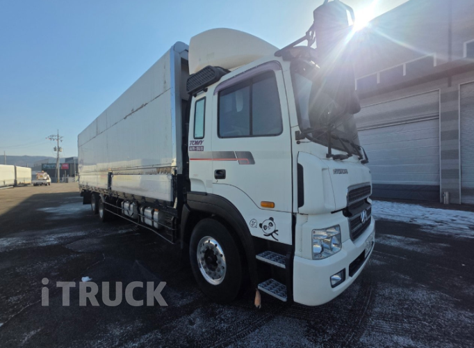 현대 메가트럭 와이드캡 280 후축 윙바디 7.5톤 수동 - 중고 트럭 매물 이미지