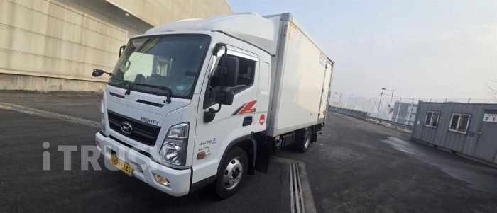 현대 올뉴마이티 2.5톤 냉동탑 - 중고 트럭 매물 이미지