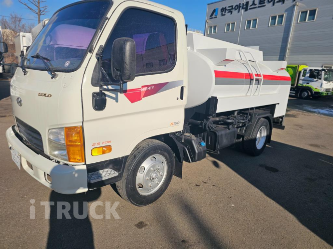 현대 홈로리 마이티큐티 3,000L 다니엘주유기 자동릴 - 중고 트럭 매물 이미지