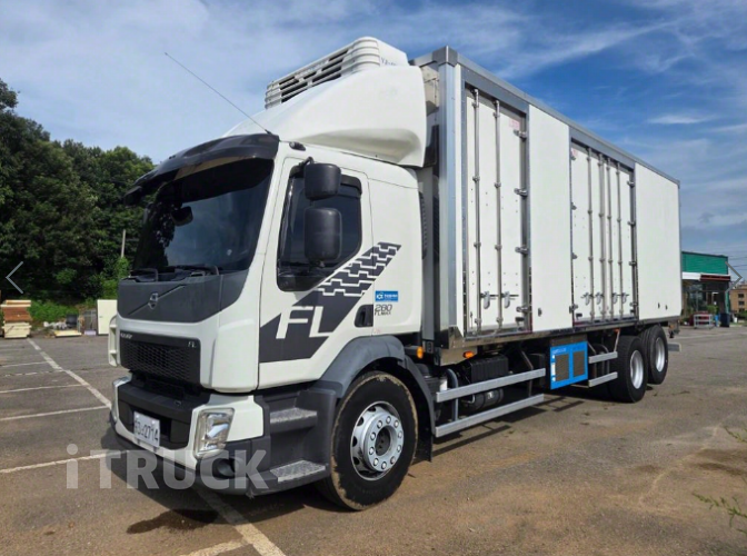 볼보 FL 280 후축 윙바디 5톤 오토 - 중고 트럭 매물 이미지