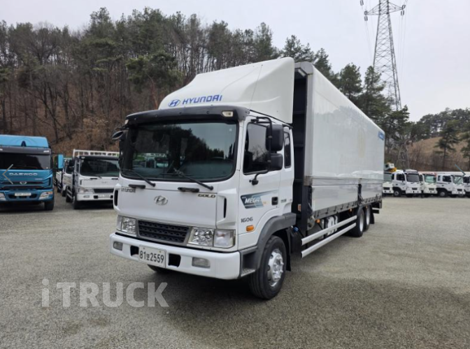 현대 메가트럭 280 후축 윙바디 5톤 수동 - 중고 트럭 매물 이미지