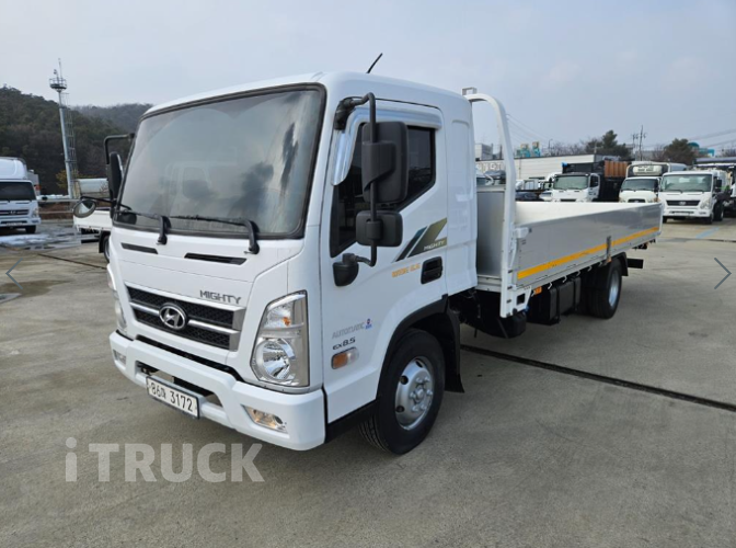현대 마이티와이드 3.5톤 광폭 카고 슈퍼캡 - 중고 트럭 매물 이미지