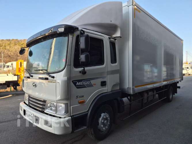 현대 메가트럭 280 단바리 익스하이탑 4.5톤 수동 - 중고 트럭 매물 이미지
