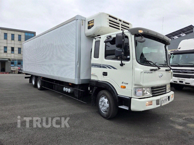 현대 메가트럭 260 후축 냉동탑 5톤 수동 - 중고 트럭 매물 이미지