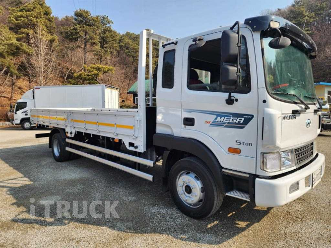 현대 메가트럭 250 단바리 카고 5톤 수동 - 중고 트럭 매물 이미지