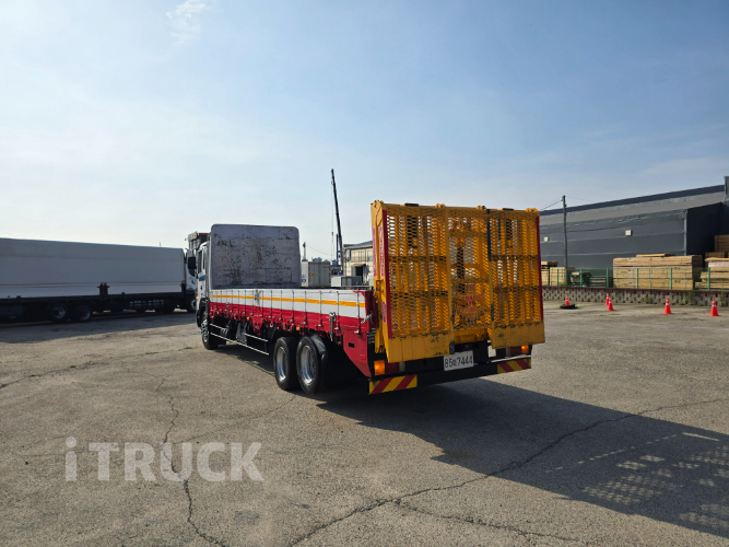 현대 어부바카 메가트럭 와이드캡 4.5톤 - 중고 트럭 매물 이미지