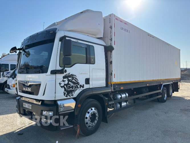 만 TGM 290 후축 냉동탑 7.5톤 오토 - 중고 트럭 매물 이미지