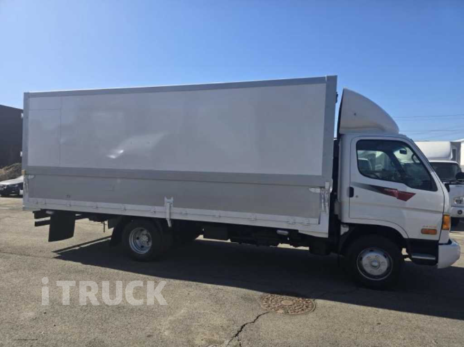 현대 이마이티 3.5톤 광폭 윙바디 일반캡 - 중고 트럭 매물 이미지