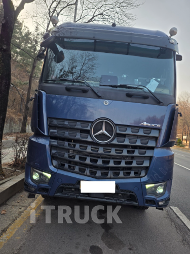 벤츠 아록스 530 후축 상승윙바디 23.5톤 오토 - 중고 트럭 매물 이미지