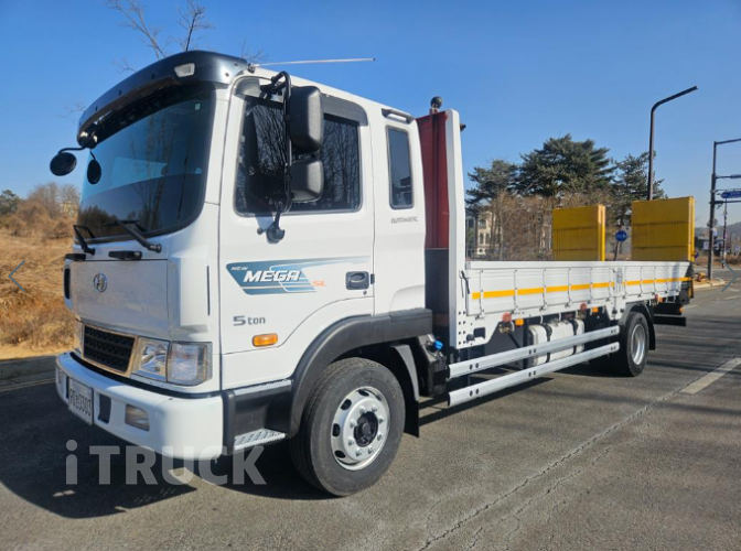 현대 어부바카 메가트럭 5톤 - 중고 트럭 매물 이미지
