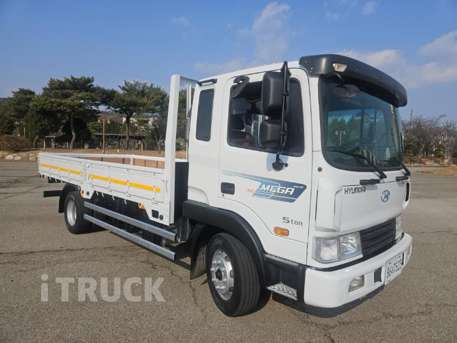 현대 메가트럭 250 단바리 카고 5톤 수동 - 중고 트럭 매물 이미지