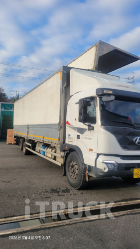 현대 파비스 325 후축 윙바디 8.5톤 오토 - 중고 트럭 매물 이미지