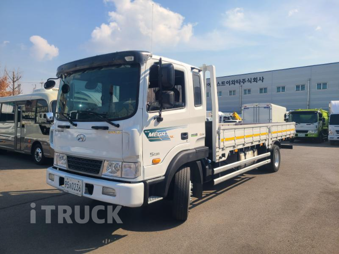 현대 메가트럭 280 단바리 카고 5톤 오토 - 중고 트럭 매물 이미지