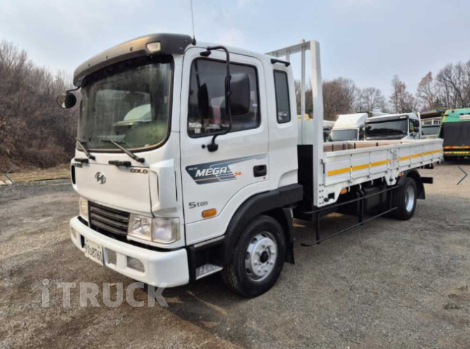 현대 메가트럭 260 단바리 카고 4.5톤 수동 - 중고 트럭 매물 이미지