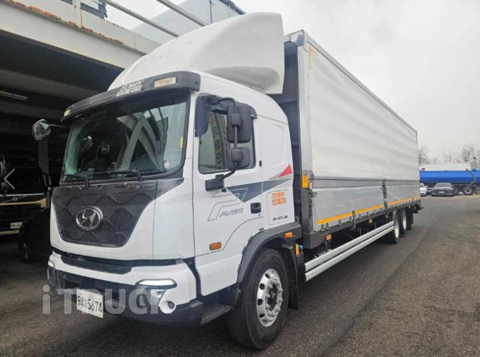현대 파비스 325 후축 윙바디 8.5톤 오토 - 중고 트럭 매물 이미지