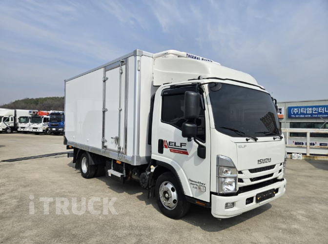 이스즈 엘프 2.5톤 냉동탑 - 중고 트럭 매물 이미지