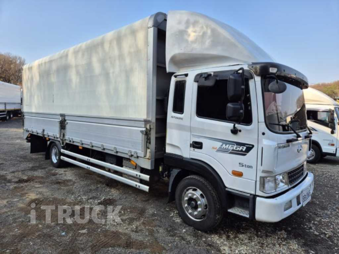 현대 메가트럭 280 단바리 윙바디 5톤 오토 - 중고 트럭 매물 이미지