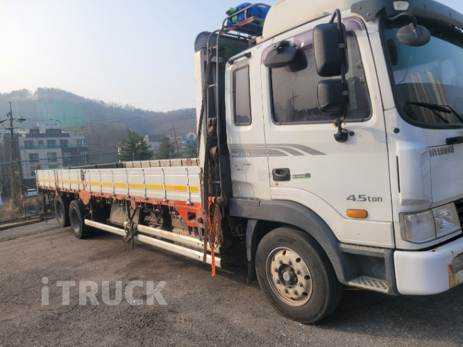 현대 메가트럭 후축 카고 4.5톤 수동 - 중고 트럭 매물 이미지