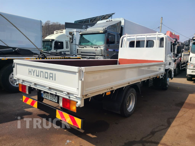 현대 올뉴마이티 2.5톤 카고 슈퍼캡 초장축 - 중고 트럭 매물 이미지