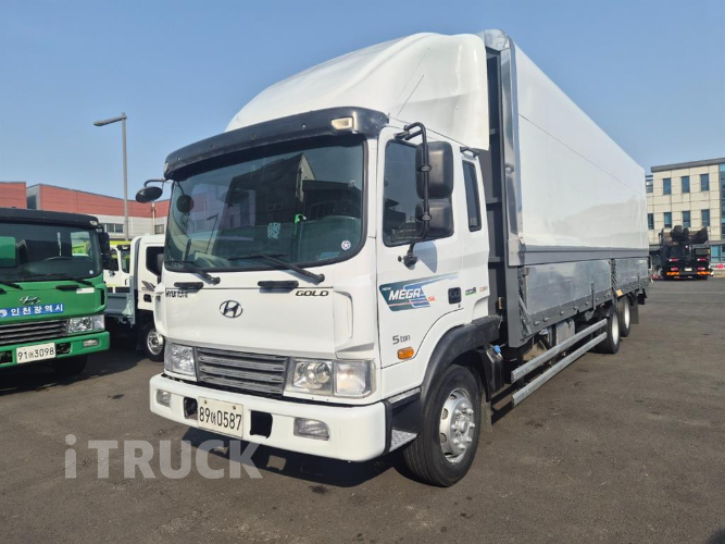 현대 메가트럭 280 후축 윙바디 4.5톤 수동 - 중고 트럭 매물 이미지