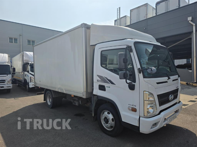 현대 올뉴마이티 2.5톤 냉동탑 - 중고 트럭 매물 이미지