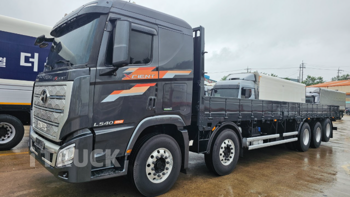 현대 엑시언트 540 후축 카고 25톤 오토 - 중고 트럭 매물 이미지