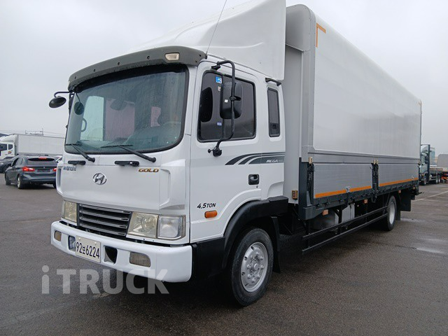 현대 메가트럭 250 단바리 윙바디 7.5톤 수동 - 중고 트럭 매물 이미지