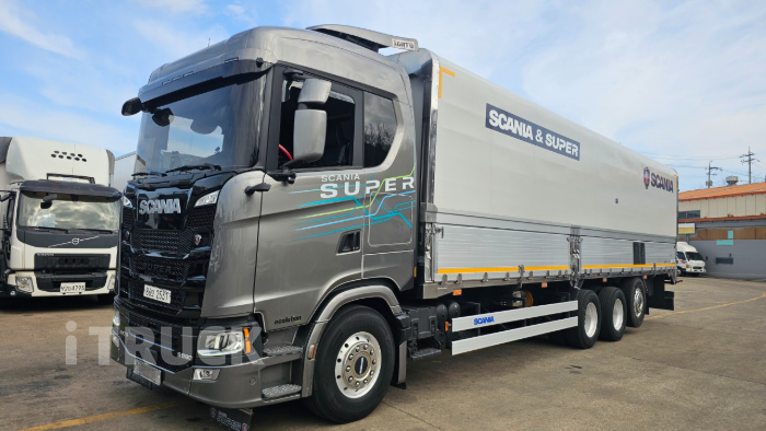 스카니아 S 560 후축 윙바디 21톤 오토 - 중고 트럭 매물 이미지