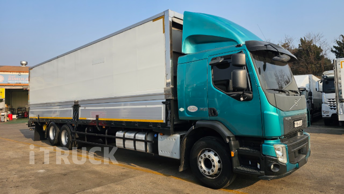 볼보 FE 350 후축 윙바디 9.5톤 오토 - 중고 트럭 매물 이미지