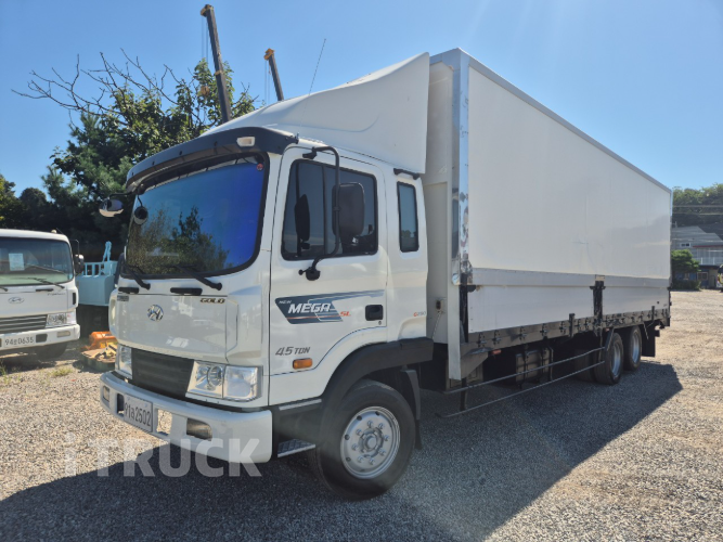 현대 메가트럭 250 후축 냉장윙 4.5톤 수동 - 중고 트럭 매물 이미지