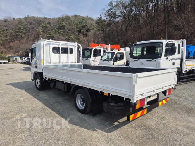 현대 올뉴마이티 2.5톤 카고 슈퍼캡 초장축 - 중고 트럭 매물 이미지