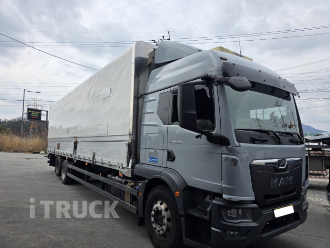 만 TGM 320 후축 윙바디 11.2톤 오토 - 중고 트럭 매물 이미지