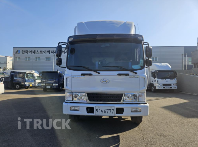 현대 메가트럭 280 후축 윙바디 5톤 수동 - 중고 트럭 매물 이미지